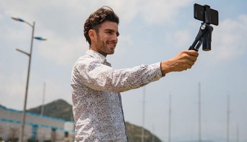 Už žádné rozklepané fotky či videa. Xiaomi nabízí 3osý stabilizátor