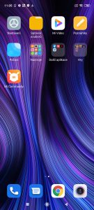 Předinstalované aplikace