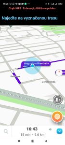 Ve Waze marně hledáme GPS