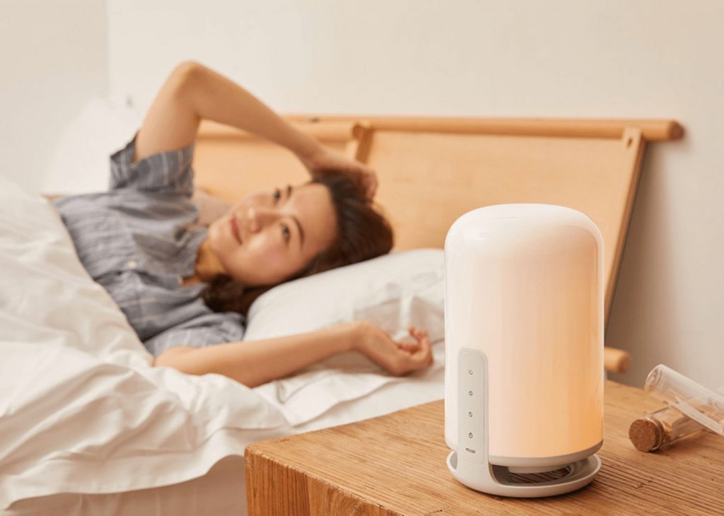 Lampička bez modrého světla Xiaomi MiDian Zero Smart Bedside Lamp