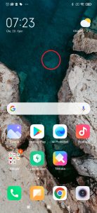 Podržte prst na volném místě domovské obrazovky