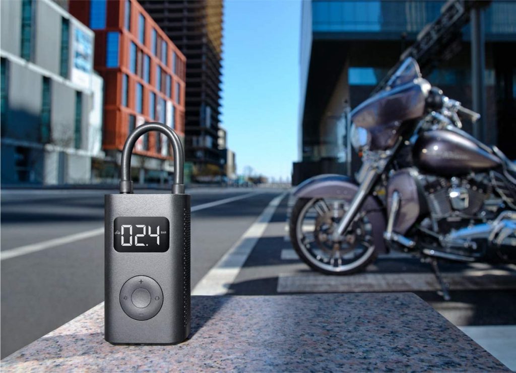 Recenze Xiaomi Mi Portable Electric Air Compressor kompresor do kapsy