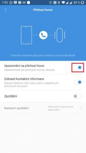 Aktivujte přepínač Příchozí hovor