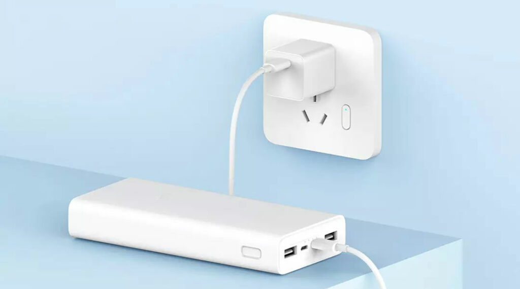 Nabití powerbanky trvá necelých sedm hodin