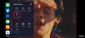 Přehrávání se zhasnutou obrazovkou