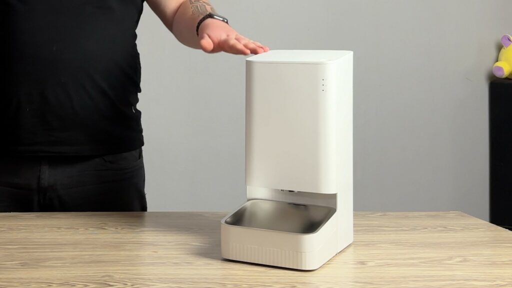 Xiaomi Smart Pet Food Feeder - zařízení