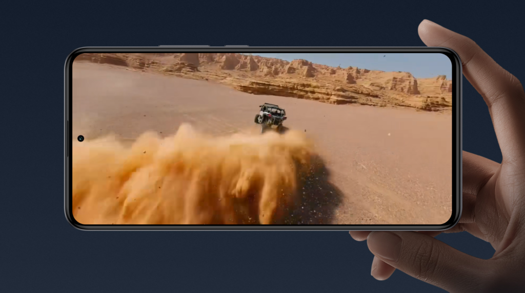 AMOLED panel s úhlopříčkou 6,67"