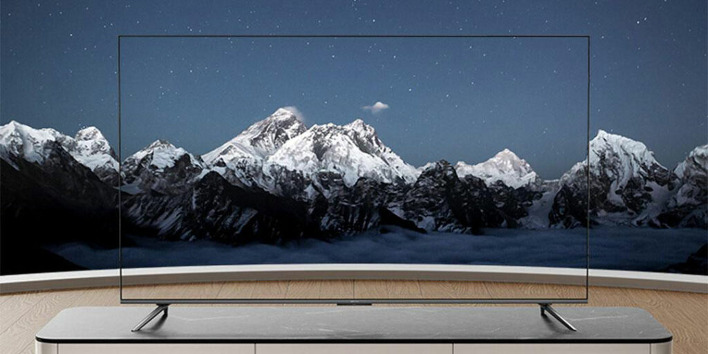 Obrazovka zabírá 96,5 % čelní plochy