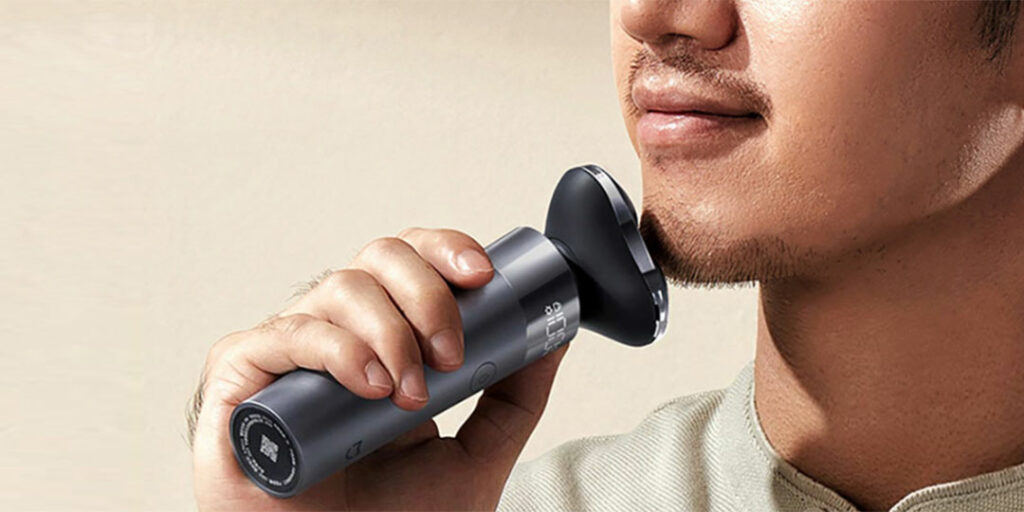 Hlava se automaticky přizpůsobuje měnícím se konturám tváře