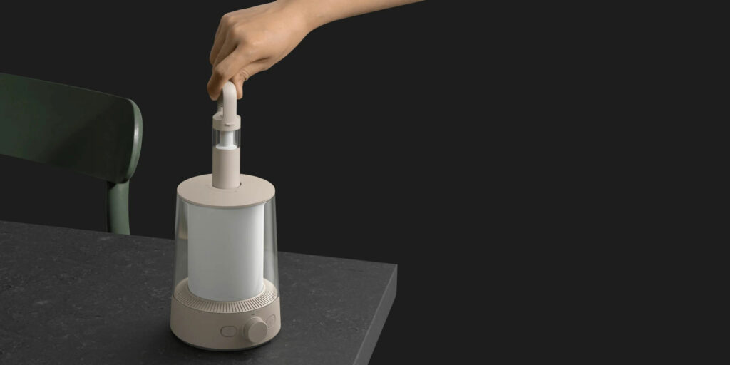 Ve své podstatě se jedná o dvě svítilny v jednom těle