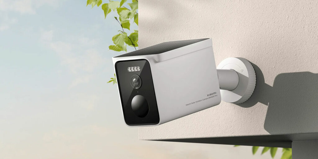 Venkovní kamera Xiaomi nepotřebuje kabel. Energii dodává slunce