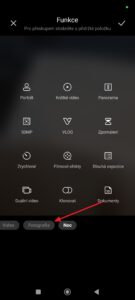 Podržte a následně přetáhněte ikonu Dokumenty