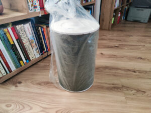 Starý filtr vložte do sáčku