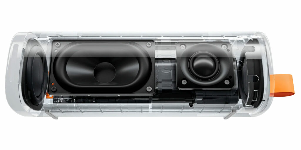 Zařízení obsahuje dva reproduktory