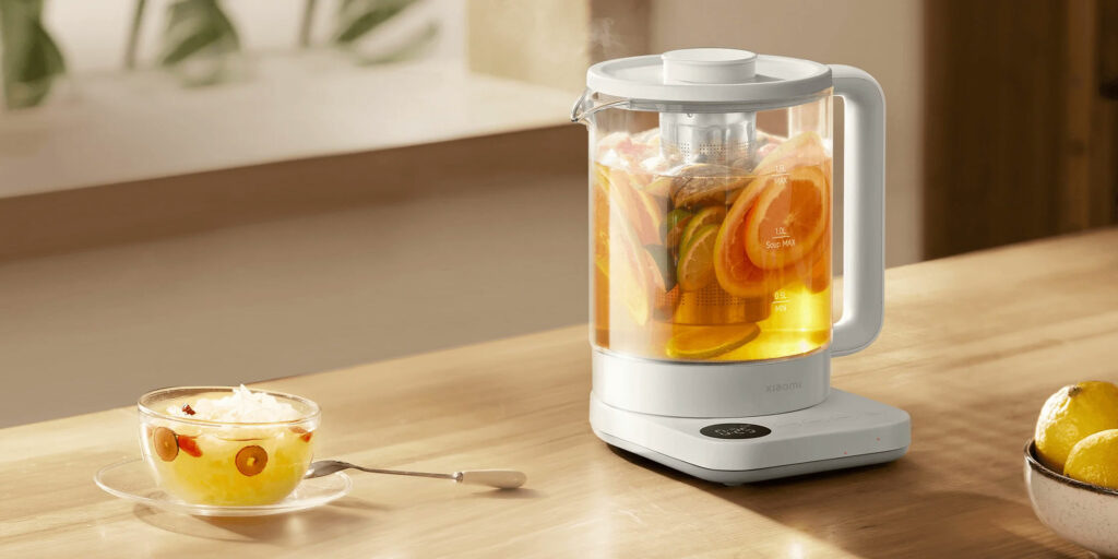 Multifunkční konvice Xiaomi uvaří vodu, čaj, kávu i polévku