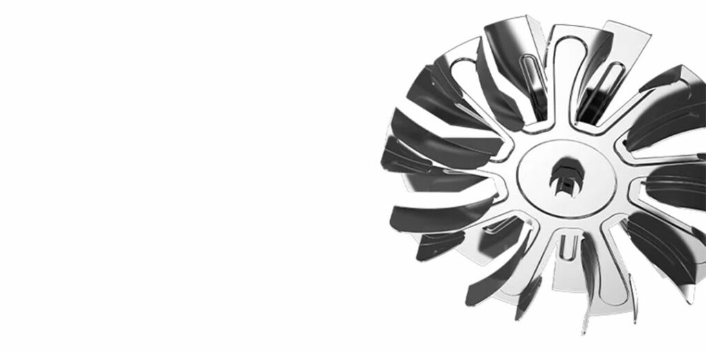 Ventilátor má 9 lopatek, které se otáčejí rychlostí 2500 otáček za minutu