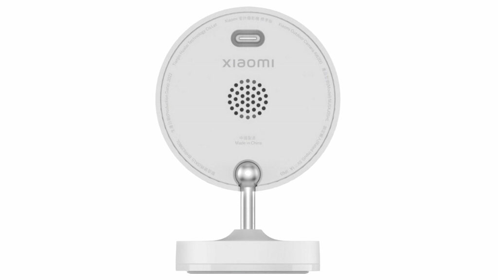 Díky mikrofonu a reproduktoru kamera umožňuje obousměrnou komunikaci