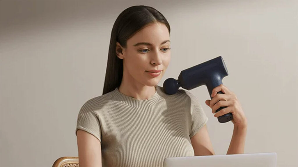 Masážní pistole Xiaomi je schopná pracovat i s hlubšími svalovými vrstvami