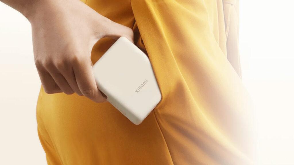 Pohodlně se vejde do kapsy nebo malé kabelky