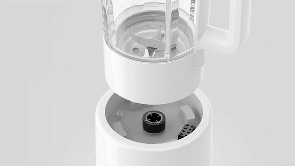 Mixér se nikdy nespustí, pokud nejsou všechny komponenty správně umístěné