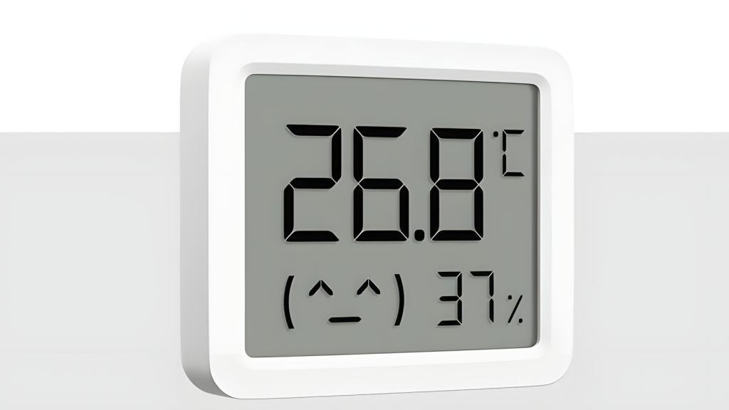 Pro komunikaci s okolím využívá tento malý pomocník technologii Bluetooth Low Energy 5.0