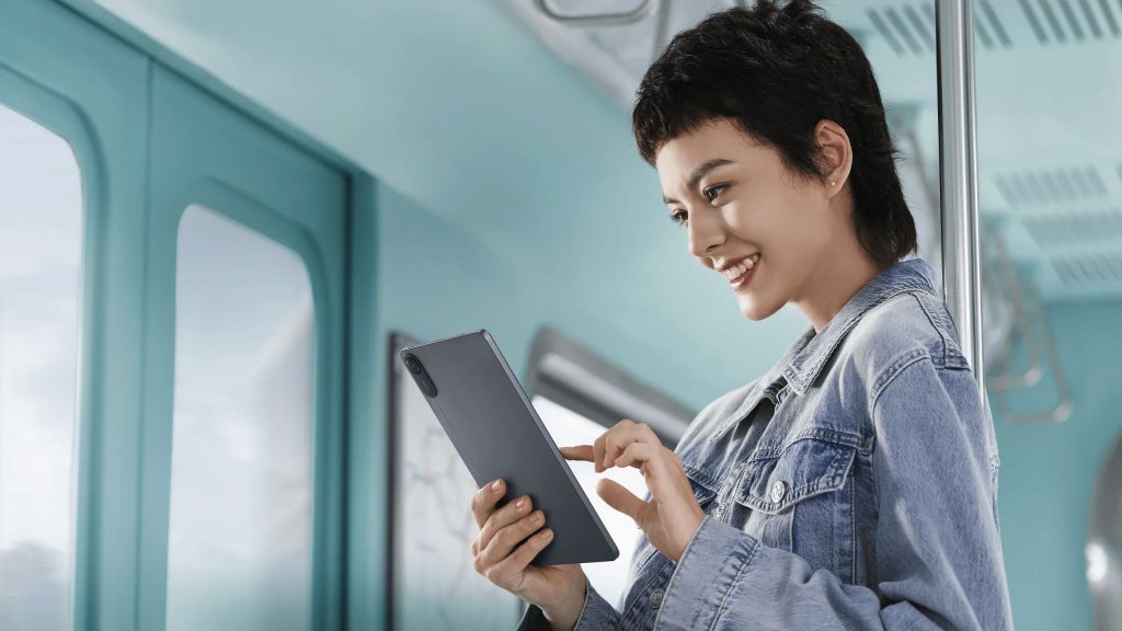 Redmi Pad 2 se jeví jako solidně vybavený tablet pro domácí zábavu