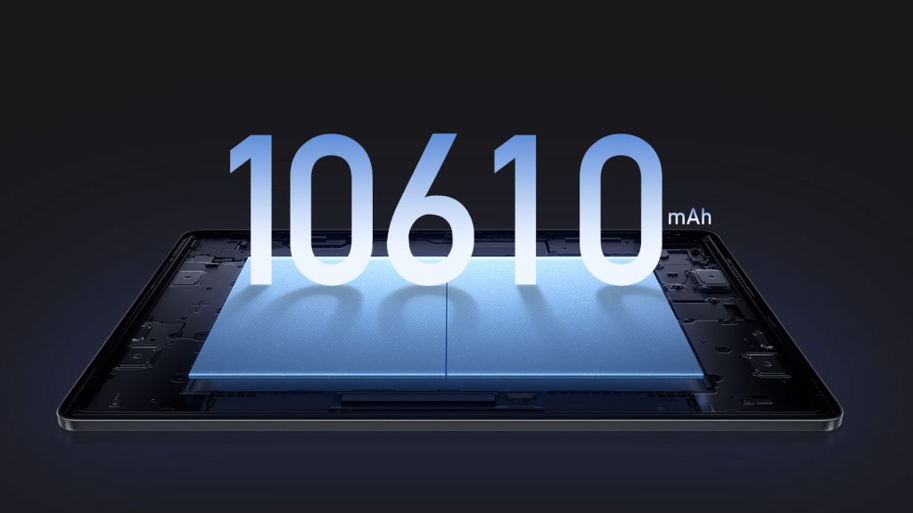 Výdrž zajišťuje baterie s kapacitou 10 610 mAh