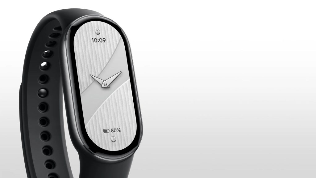 Dominantou nového modelu je bezesporu displej. Velikost povyrostla na 1,72 palce