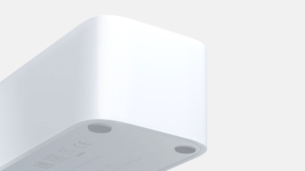 Na spodní straně najdeme protiskluzové podložky