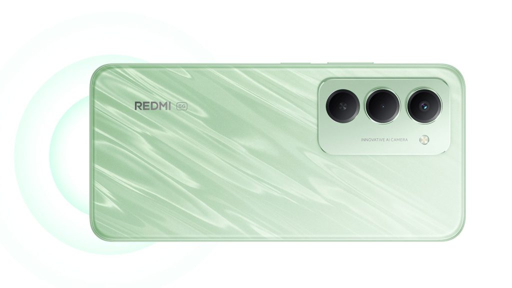 O zvuk se starají stereo reproduktory s podporou technologie Dolby Atmos