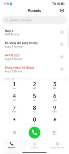 Přepracovaná aplikace Telefon
