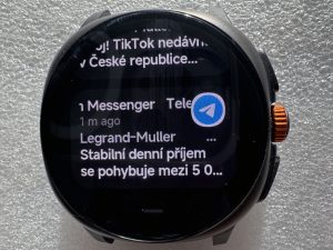 Oznámení na hodinkách