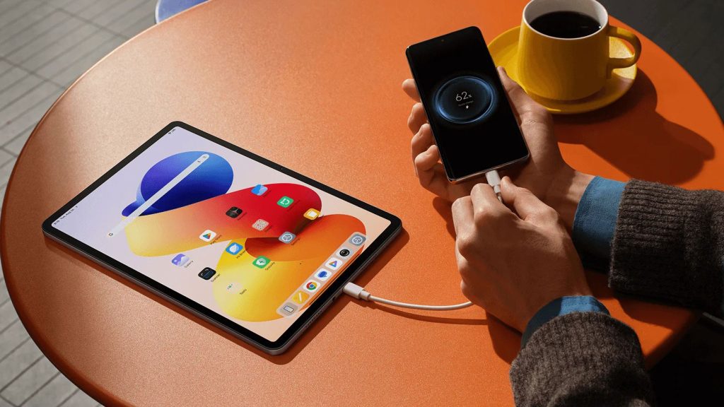 Redmi Pad 2 Pro 5G může sloužit jako powerbanka