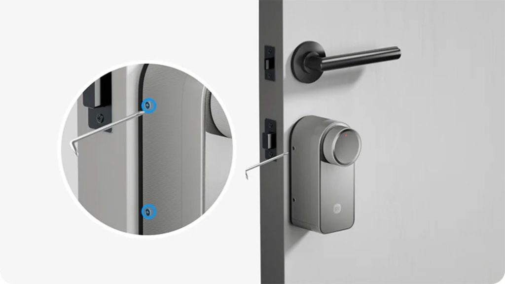 Velkým lákadlem je snadná instalace bez nutnosti vrtání či jiných úprav dveří