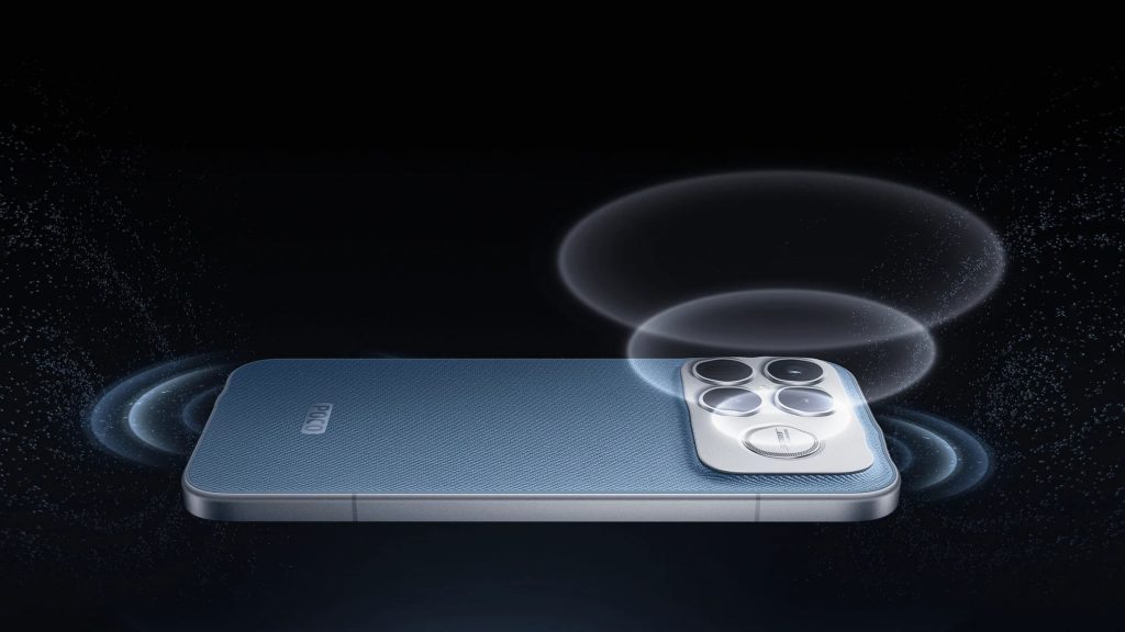 Dva stereofonní a jeden basový reproduktor