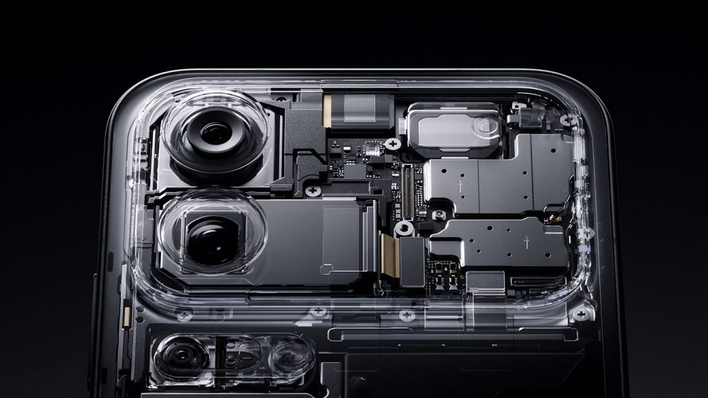 Velkým zklamáním je bohužel 5× teleobjektiv