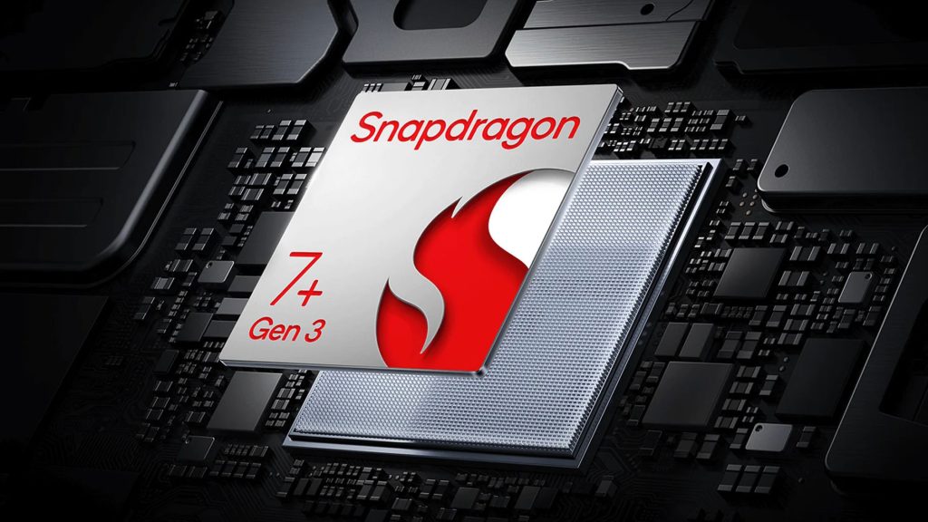 Srdcem tabletu je výkonný procesor Qualcomm Snapdragon 7+ Gen 3