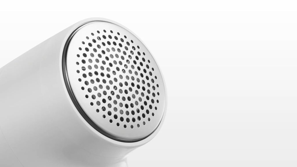 Klíčovým prvkem pro bezpečnost oblečení je precizně zpracovaná krycí mřížka