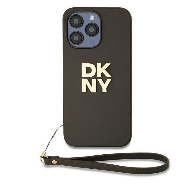 DKNY PU Leather Stack Logo Wrist Strap Zadní Kryt pro iPhone 15 Pro Max Brown