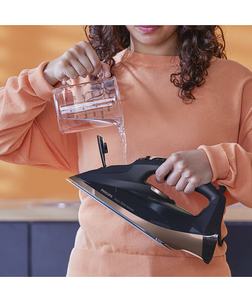 Philips 7500 series DST7510/80 Žehlička HV (modrá/zlatá)