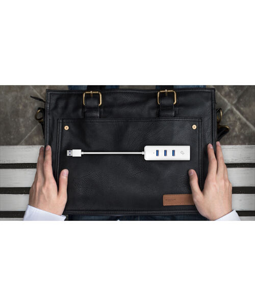 TP-Link UE330 USB 3.0 3-portový USB hub & gigabitový ethernet adaptér