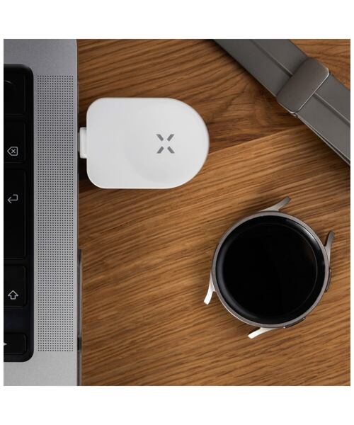 Stojánek FIXED Powerstation pro Samsung s bezdrátovým nabíjením až pro 3 zařízení, 15W+5W+2.5W, bílý