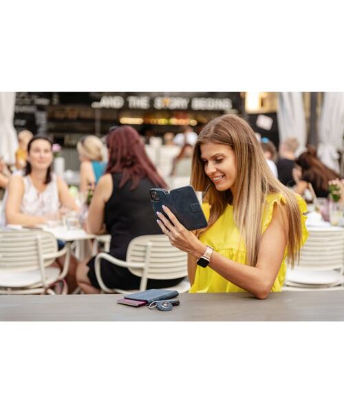 Kožené pouzdro typu kniha FIXED ProFit pro Apple iPhone 13 Pro, modré