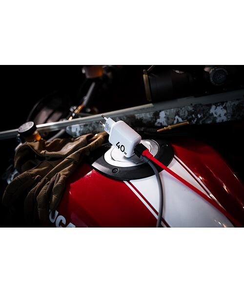 Tactical Base Plug Dual 40W White