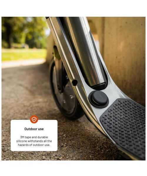 Silikonové nalepovací pouzdro FIXED Silky Sticker pro Apple AirTag, double pack, černé