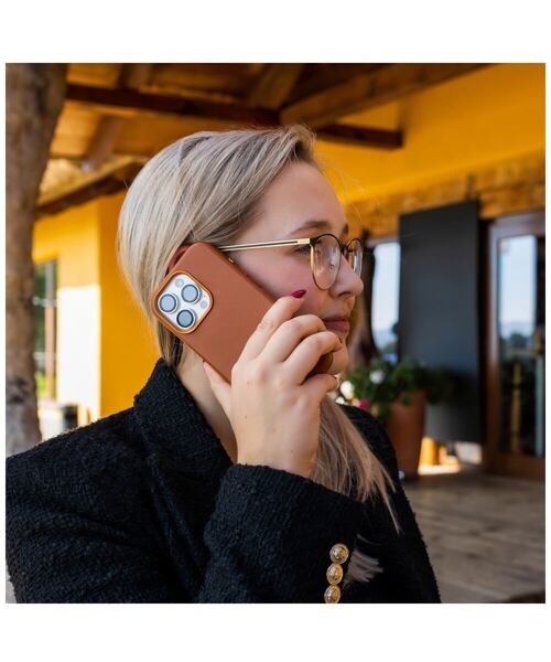 Kožený zadní kryt FIXED MagLeather s podporou MagSafe pro Apple iPhone 16 Plus, hnědý