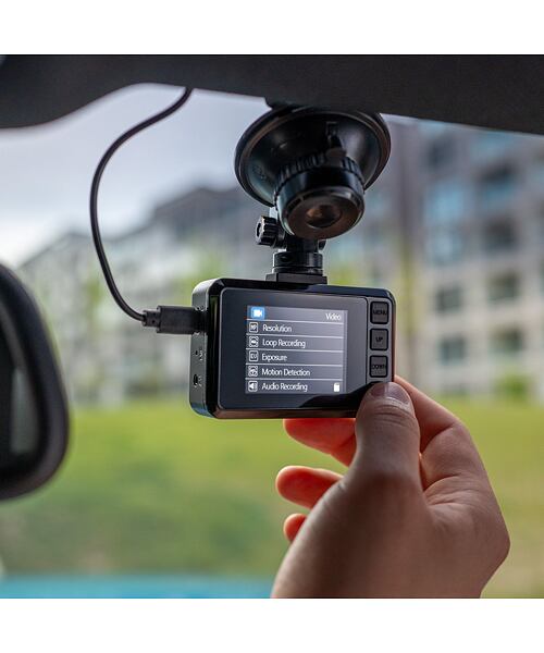 LAMAX T3 kamera do auta