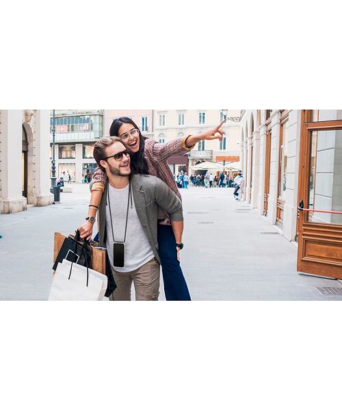 Transparentní zadní kryt Cellularline Neck-Case s černou šňůrkou na krk pro Apple iPhone 7/8/SE (202