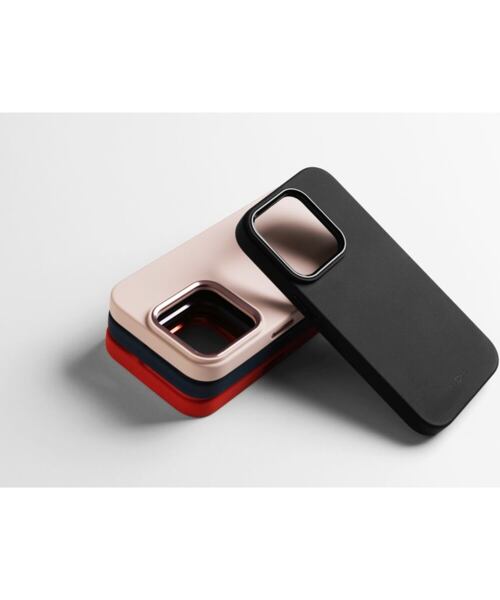 Zadní kryt FIXED MagFlow s podporou MagSafe pro Apple iPhone 15, červený